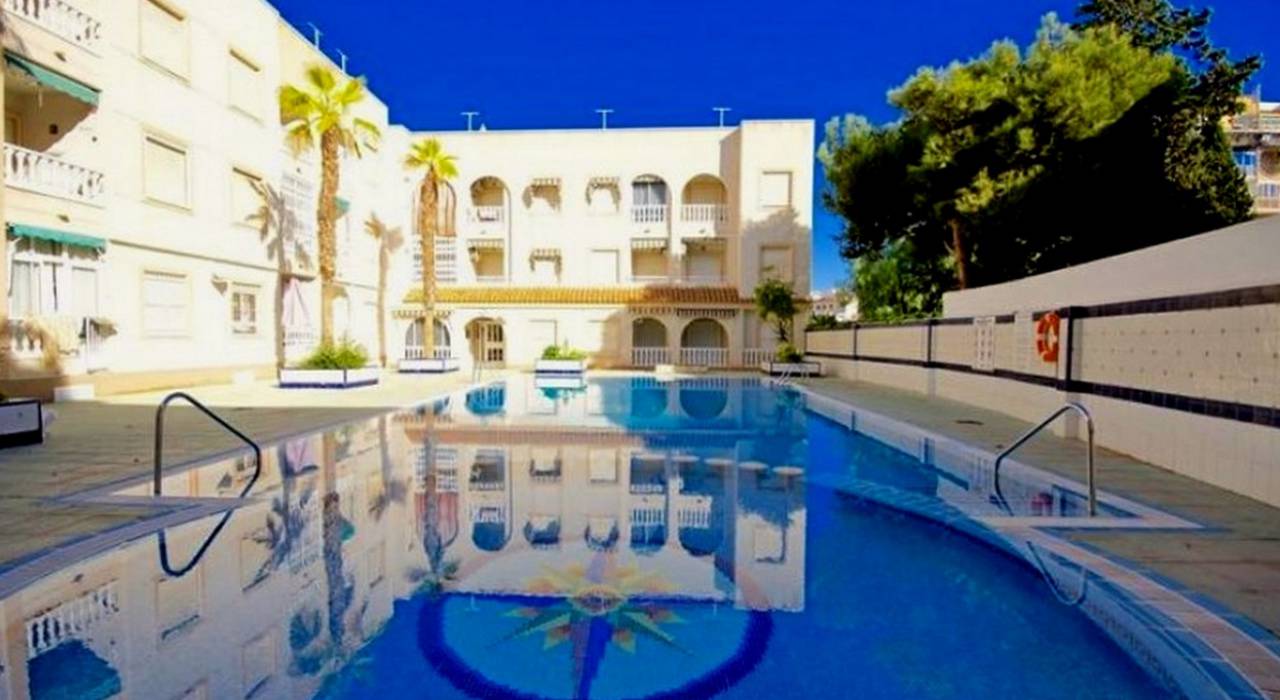 Sale - Apartment/Flat - Torrevieja - Playa de los Locos