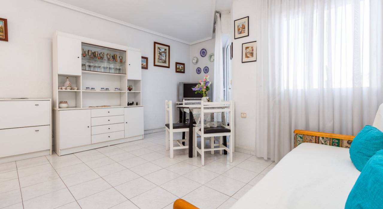 Sale - Apartment/Flat - Torrevieja - Playa del Cura