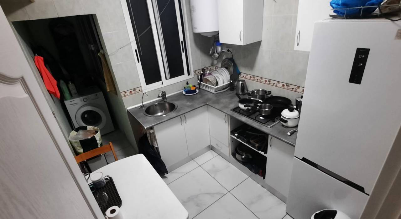 Sale - Apartment/Flat - Valencia -  Mislata