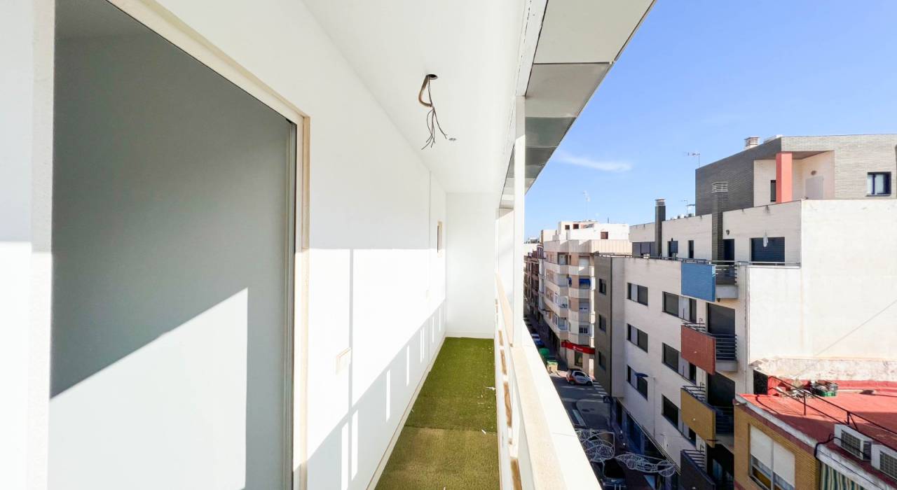 Sale - Commerсial property - Torrevieja - Centro