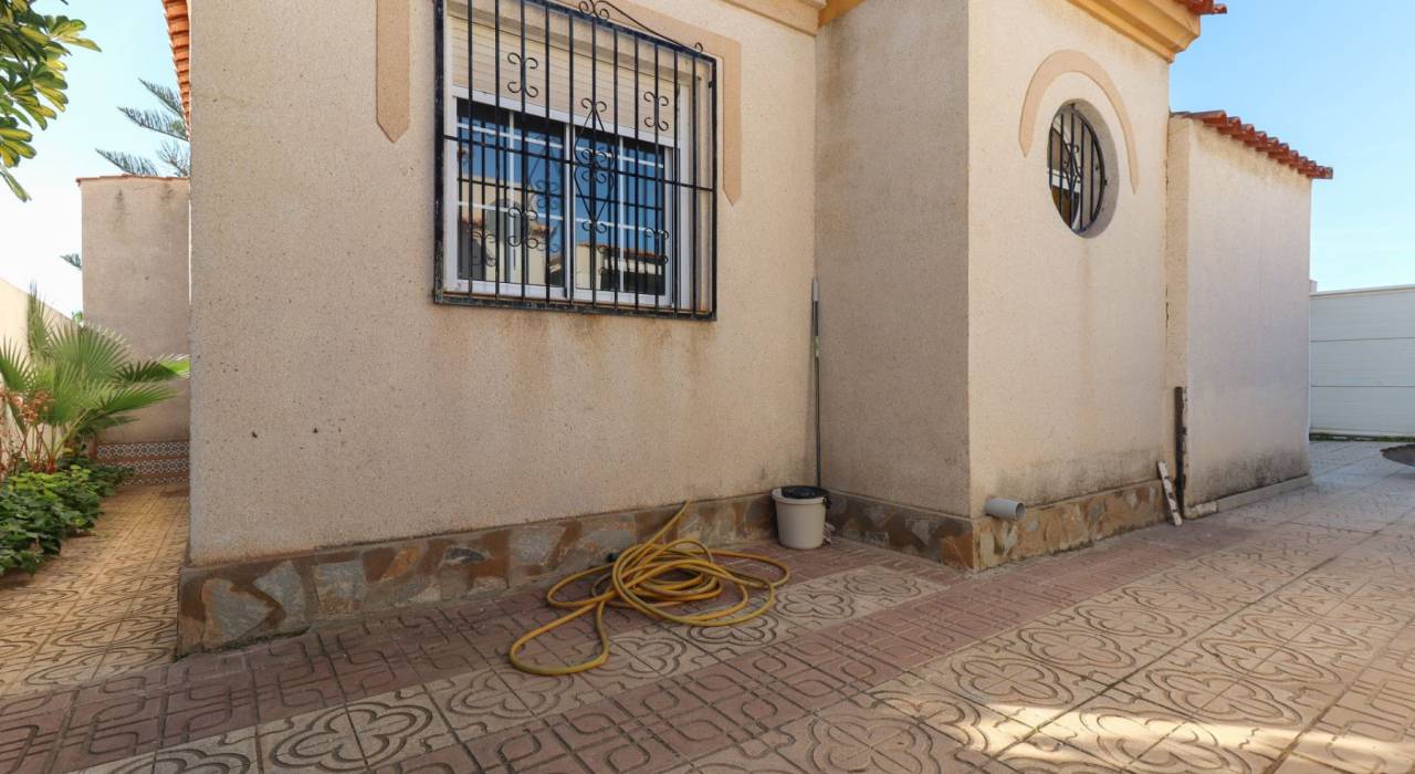 Sale - Townhouse - Torrevieja - Torre del Moro