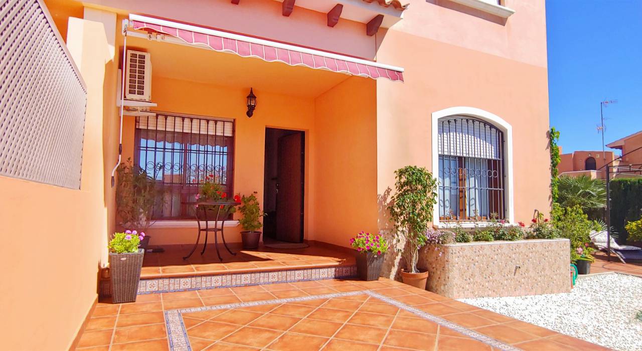 Sale - Townhouse - Torrevieja - Torreblanca