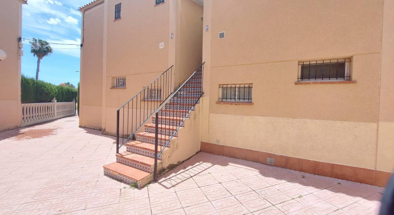 Sale - Townhouse - Torrevieja