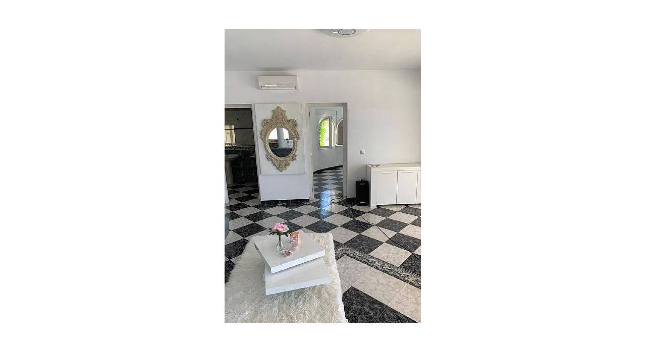 Sale - Villa - Calpe