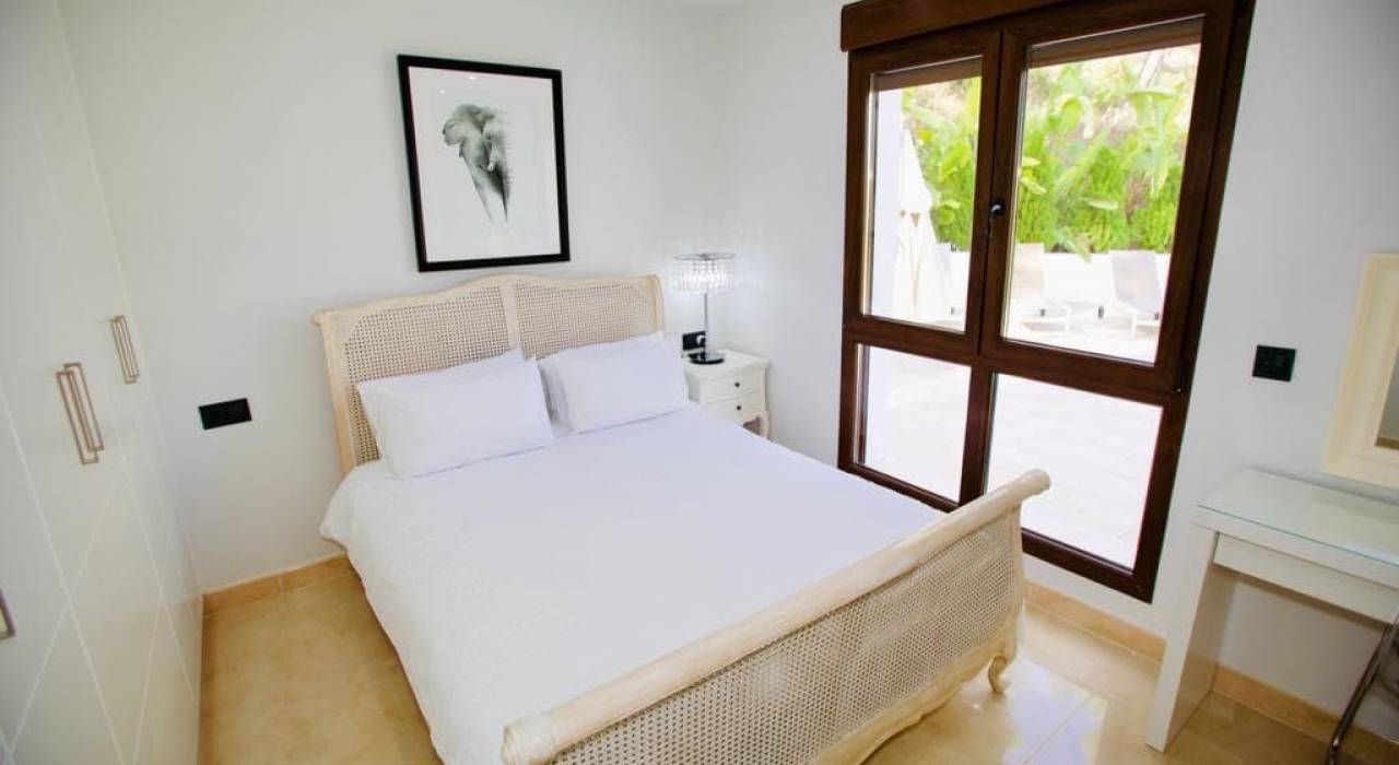 Sale - Villa - El Albir