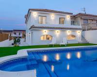 Sale - Villa - Torrevieja - Los Balcones