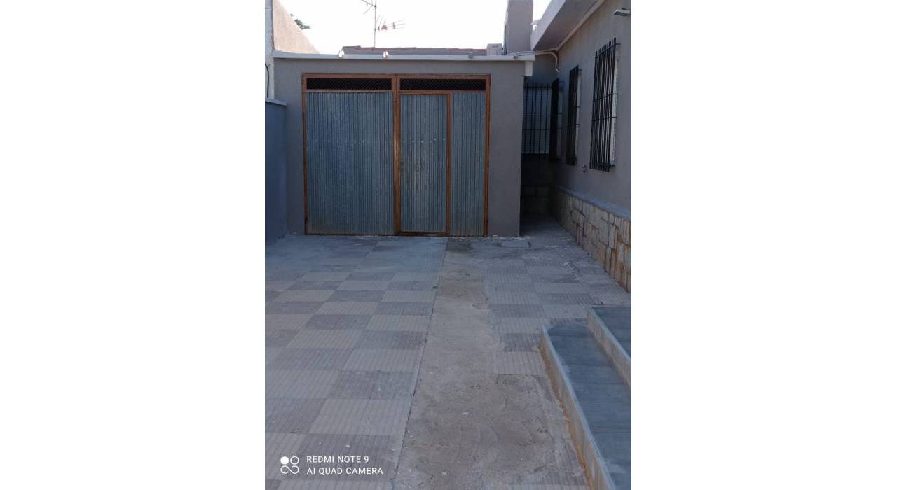 Sale - Villa - Torrevieja