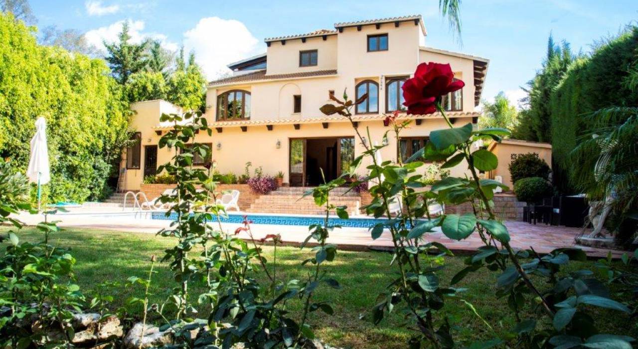 Salg - Villa - Marbella