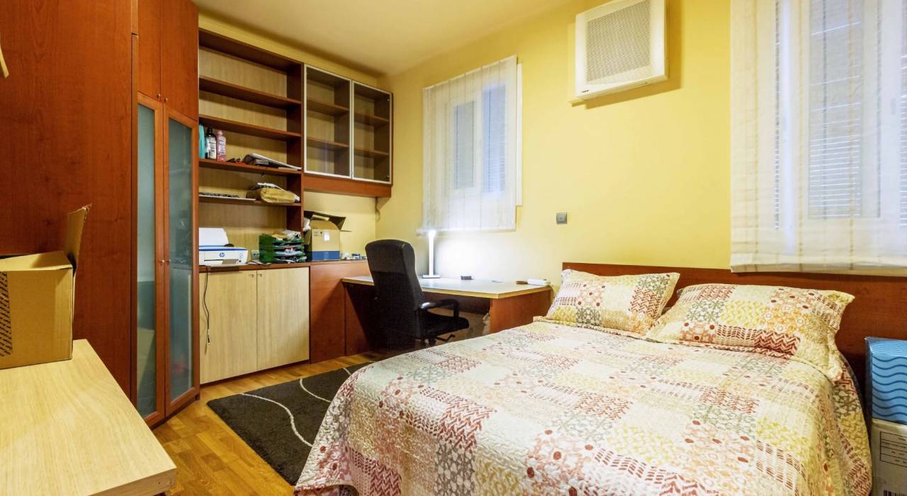 Venta - Apartamento/Piso - Barcelona  - Barcelona