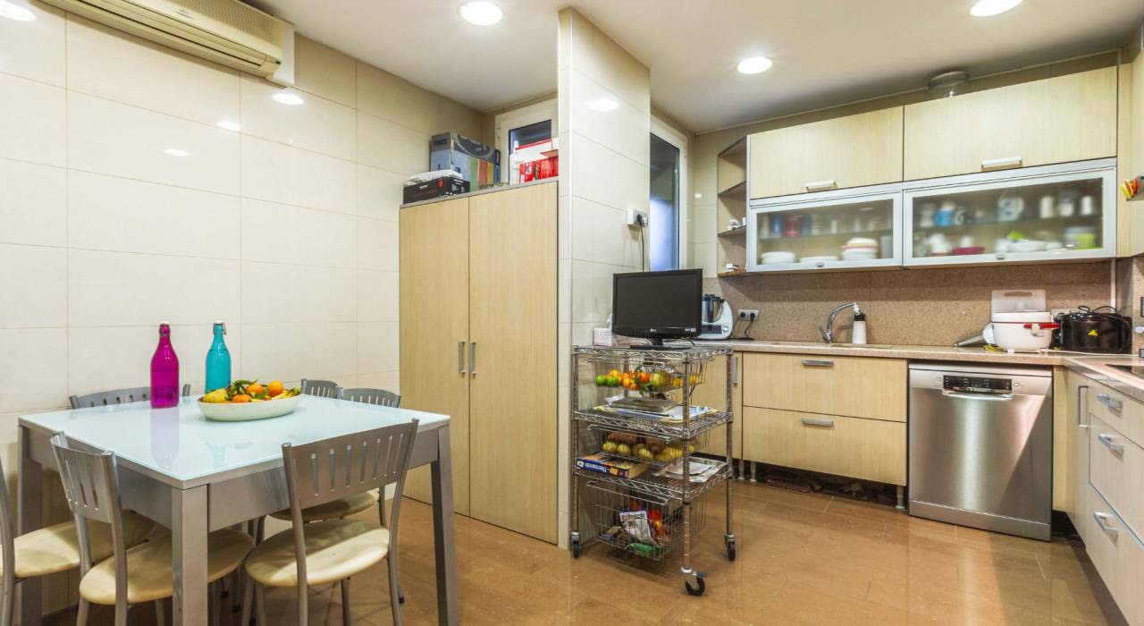 Venta - Apartamento/Piso - Barcelona  - Barcelona