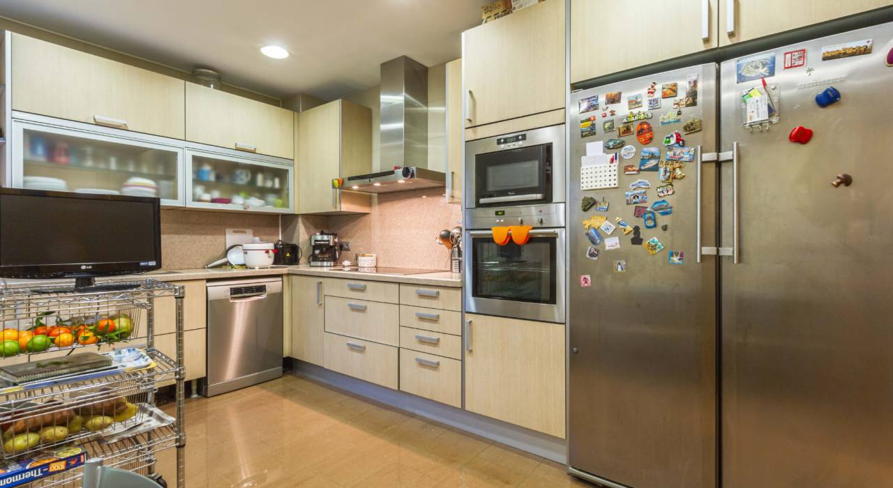 Venta - Apartamento/Piso - Barcelona  - Barcelona