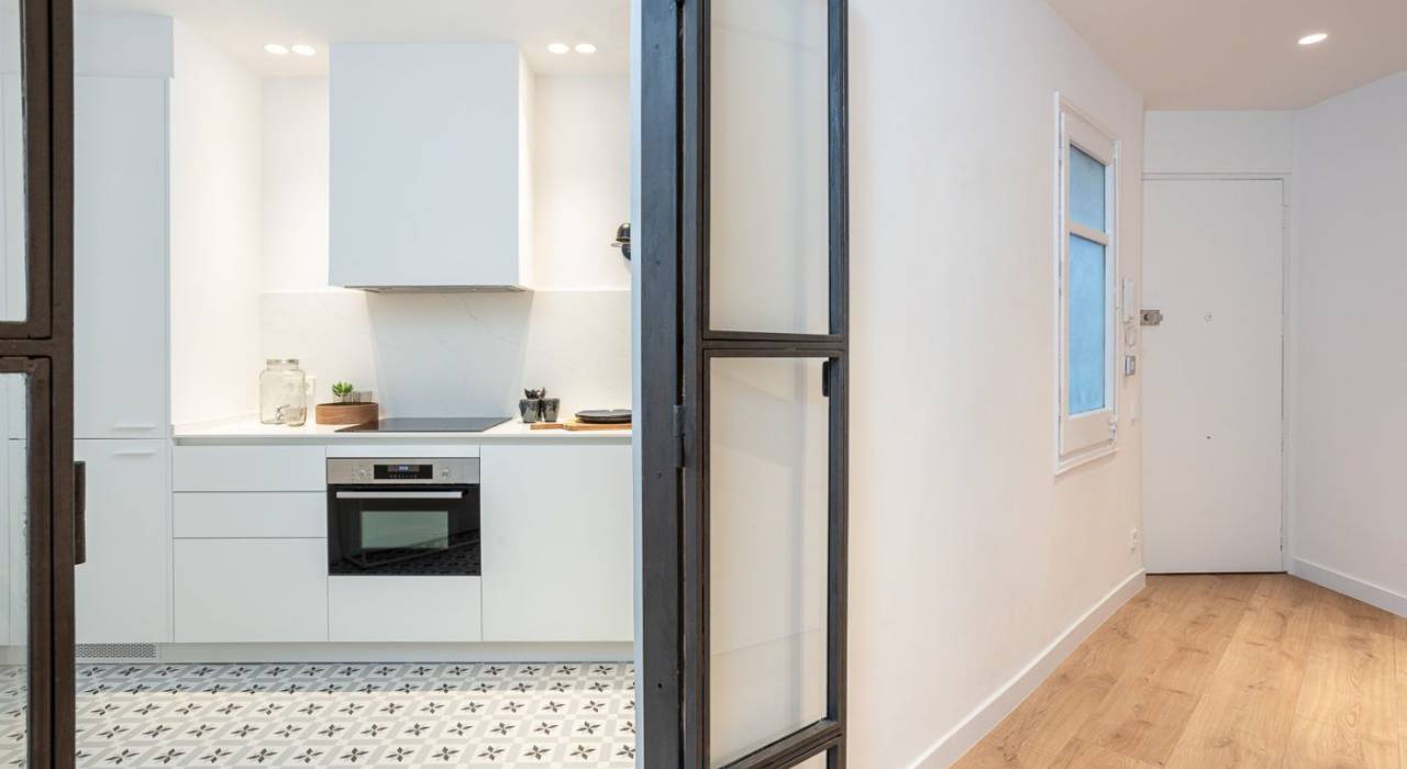 Venta - Apartamento/Piso - Barcelona  - Barcelona