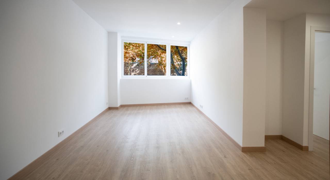 Venta - Apartamento/Piso - Barcelona  - Barcelona