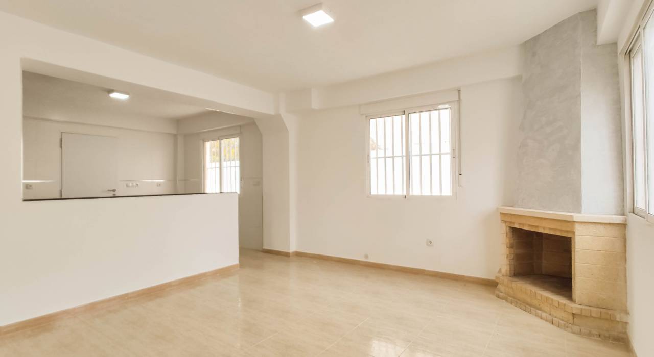 Venta - Villa - Torrevieja - La Rosaleda