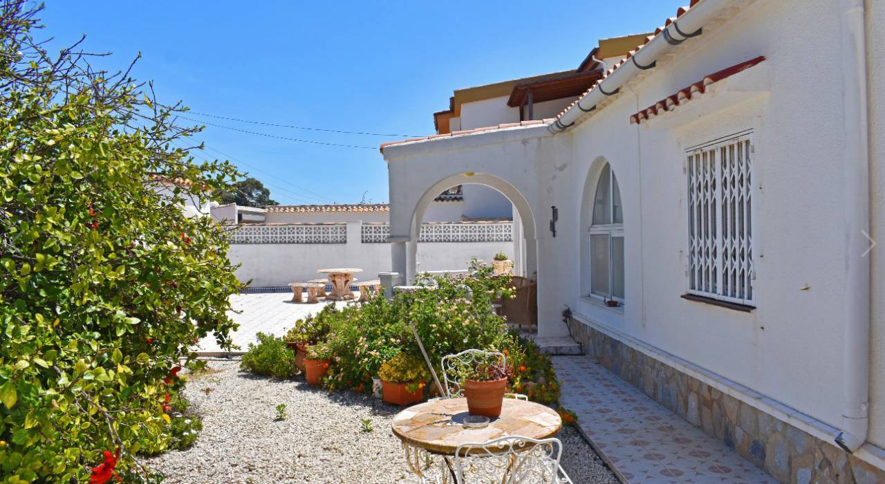 Venta - Villa - Torrevieja - La Torreta