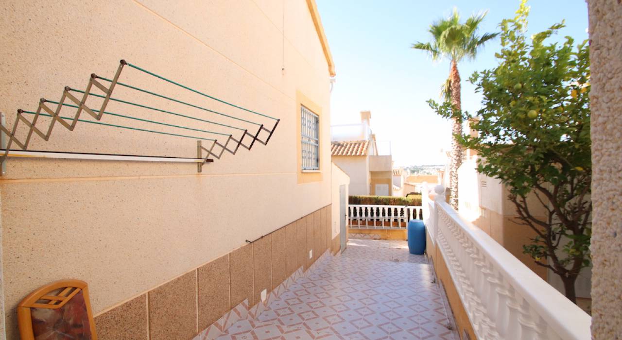 Venta - Villa - Torrevieja - Los Altos