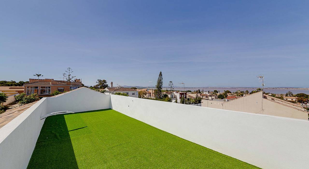 Venta - Villa - Torrevieja - Los Balcones