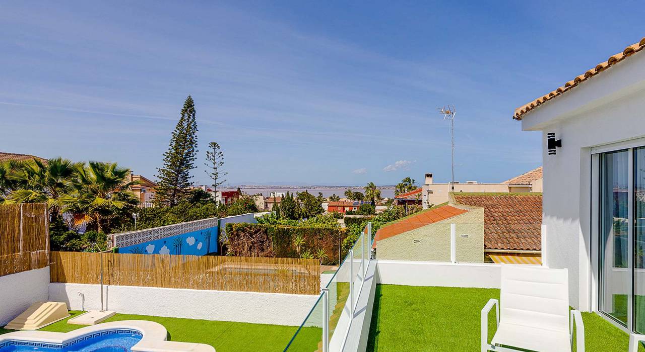 Venta - Villa - Torrevieja - Los Balcones