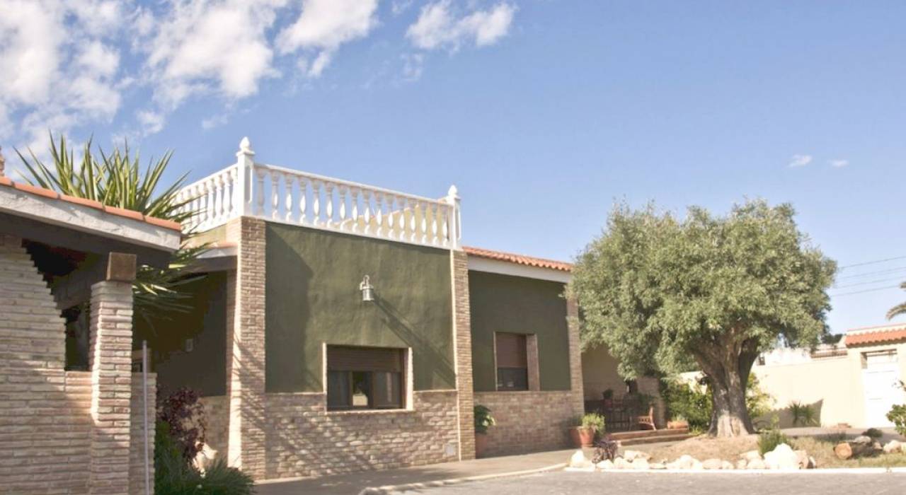 Venta - Villa - Torrevieja