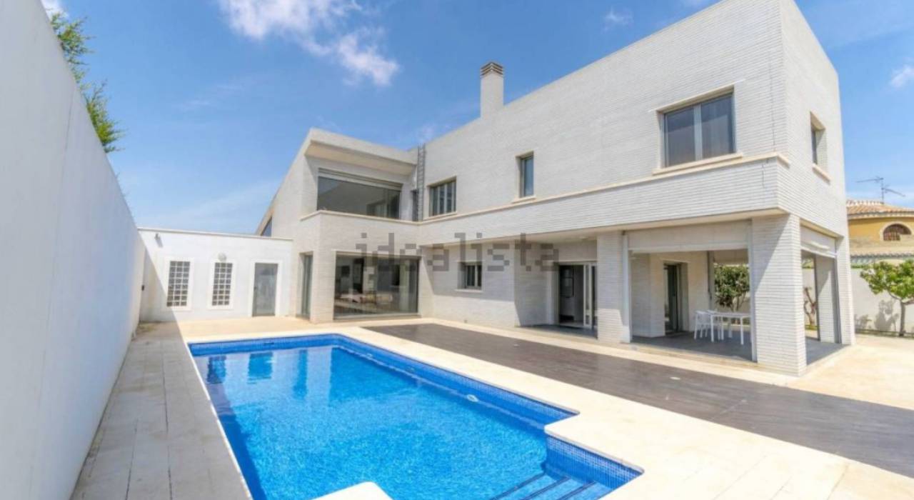 Venta - Villa - Torrevieja