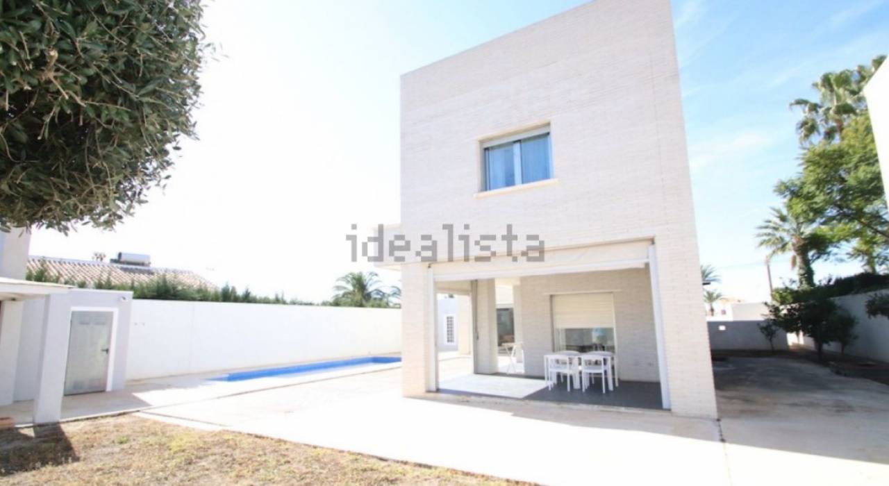 Venta - Villa - Torrevieja