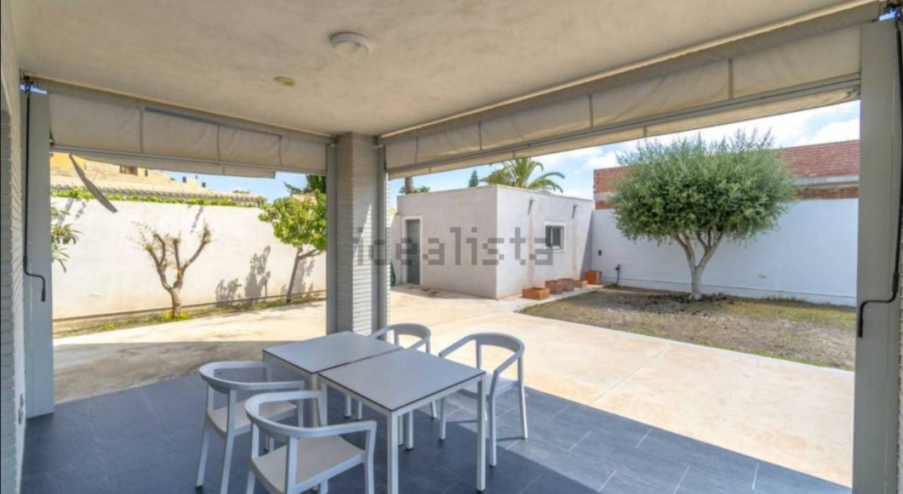 Venta - Villa - Torrevieja