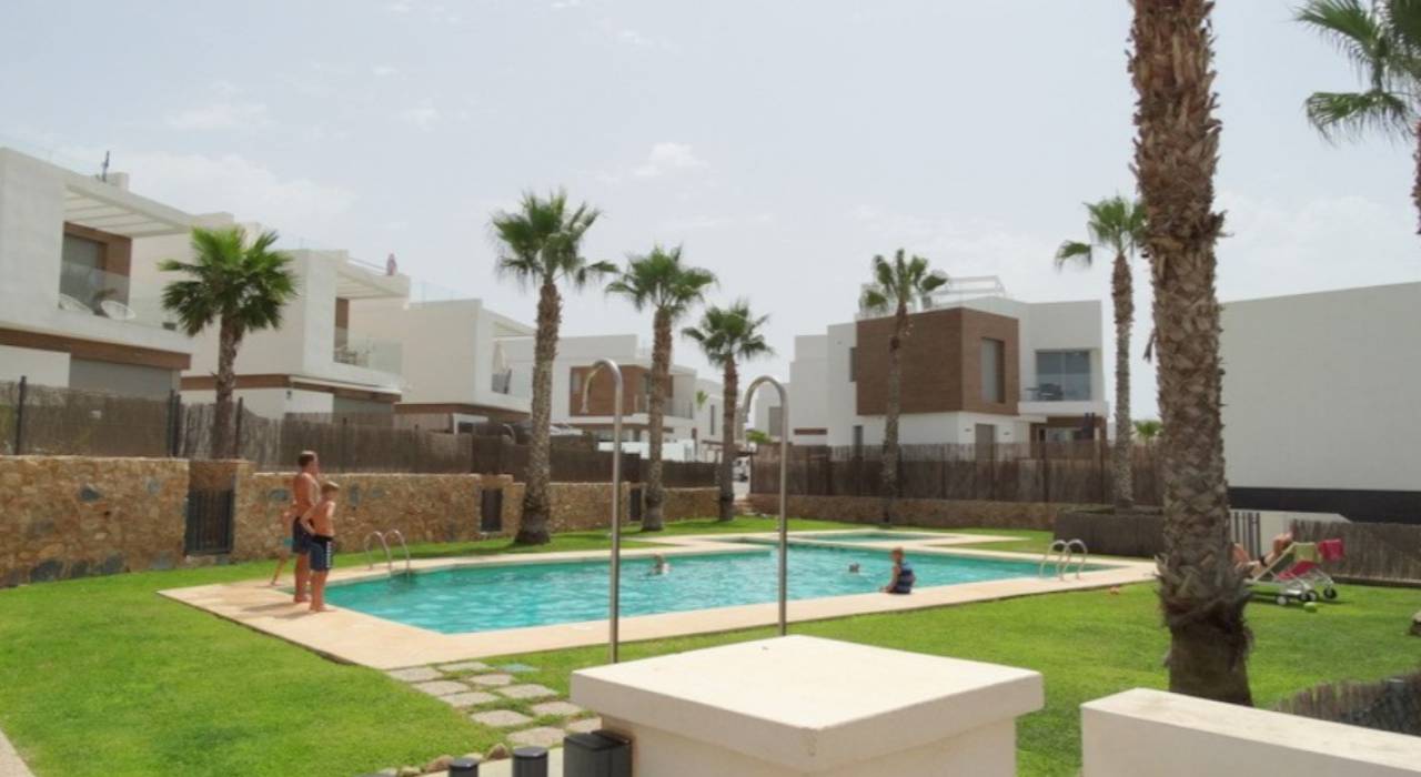 Vente - Villa - Orihuela Costa - Villamartin