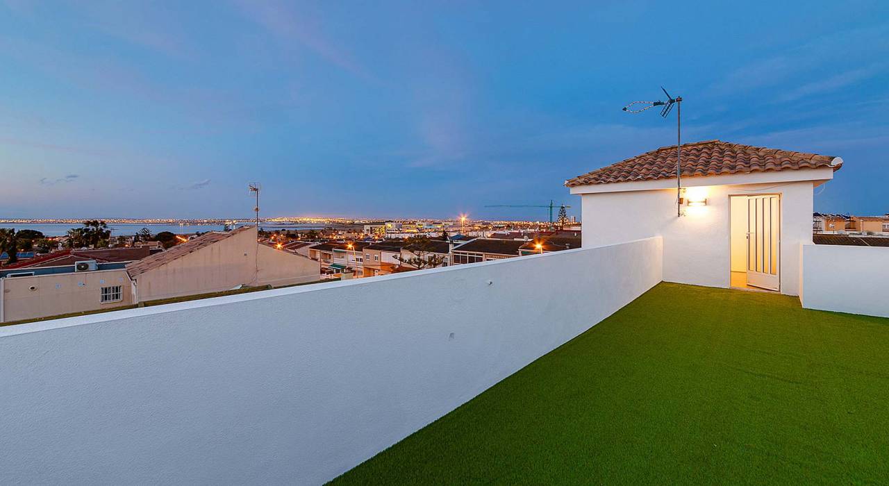 Verkauf - Villa - Torrevieja - Los Balcones