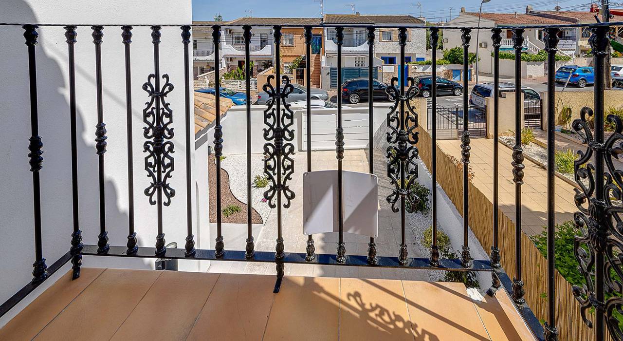 Verkauf - Villa - Torrevieja - Los Balcones