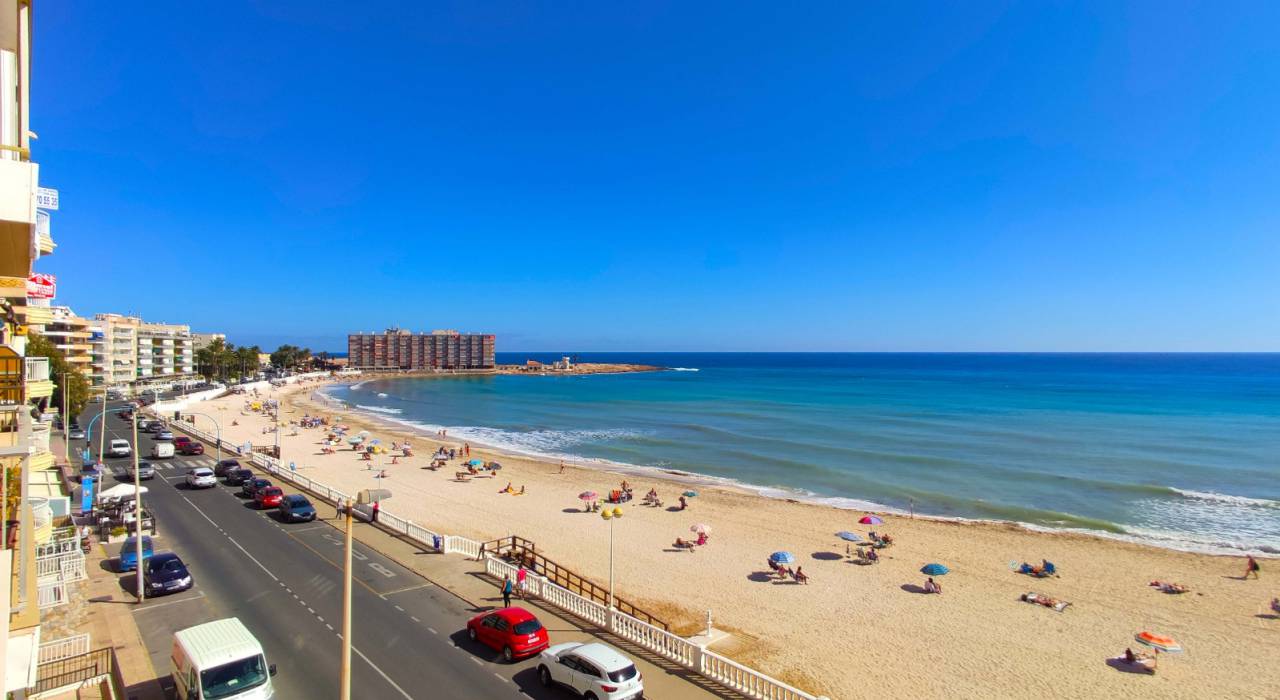 Verkauf - Wohnung - Torrevieja - Playa de los Locos