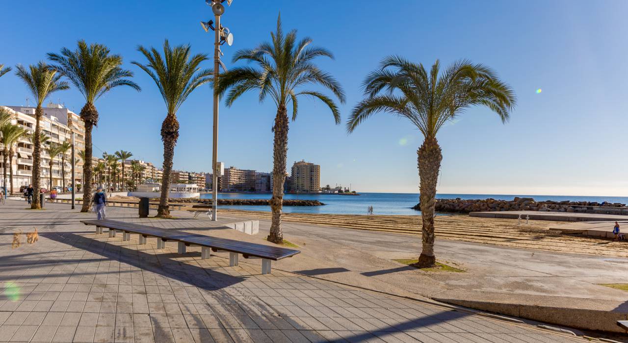 Вторичный рынок - Апартамент - Torrevieja - Centro