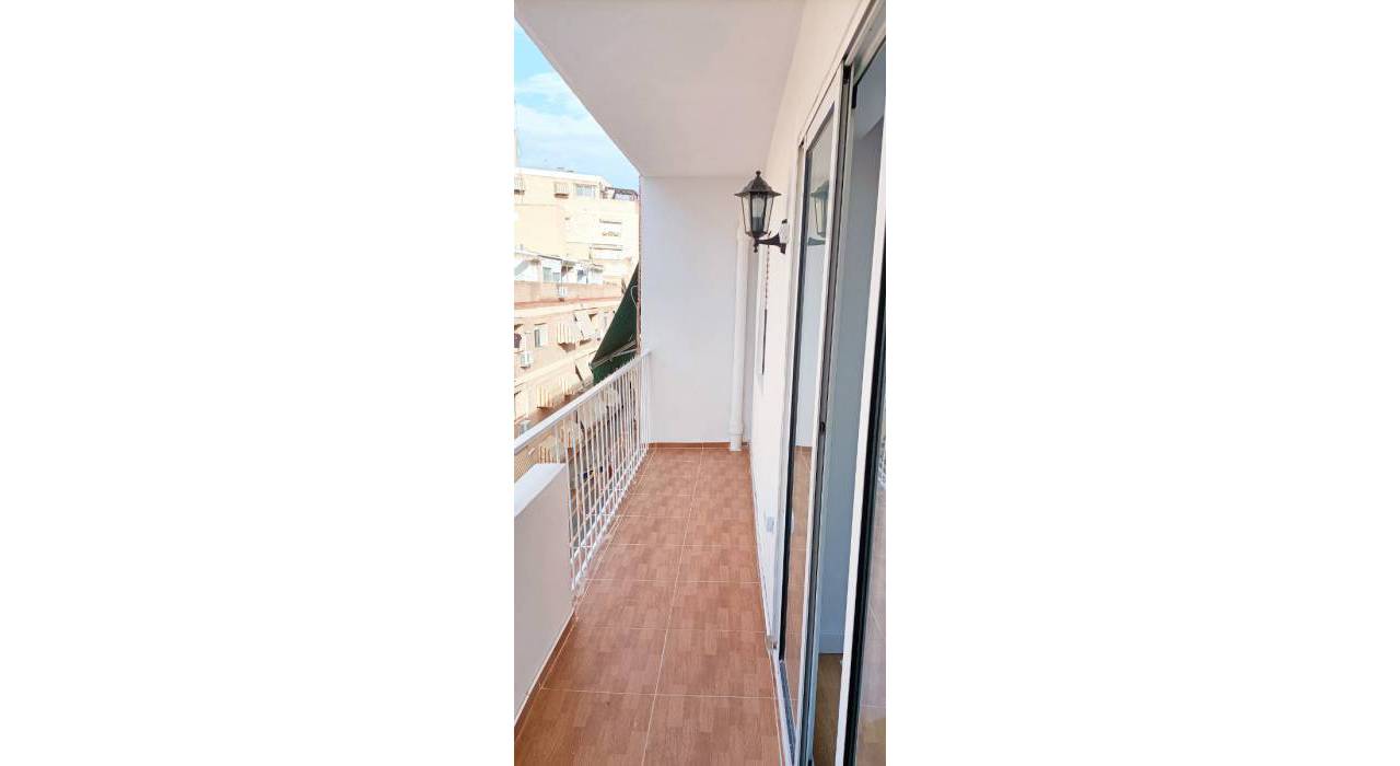 Wtórny - Apartament - Alicante