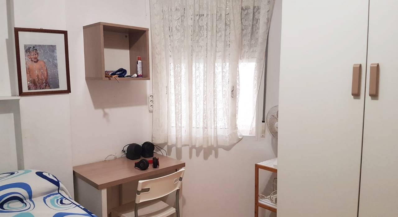 Wtórny - Apartament - Denia