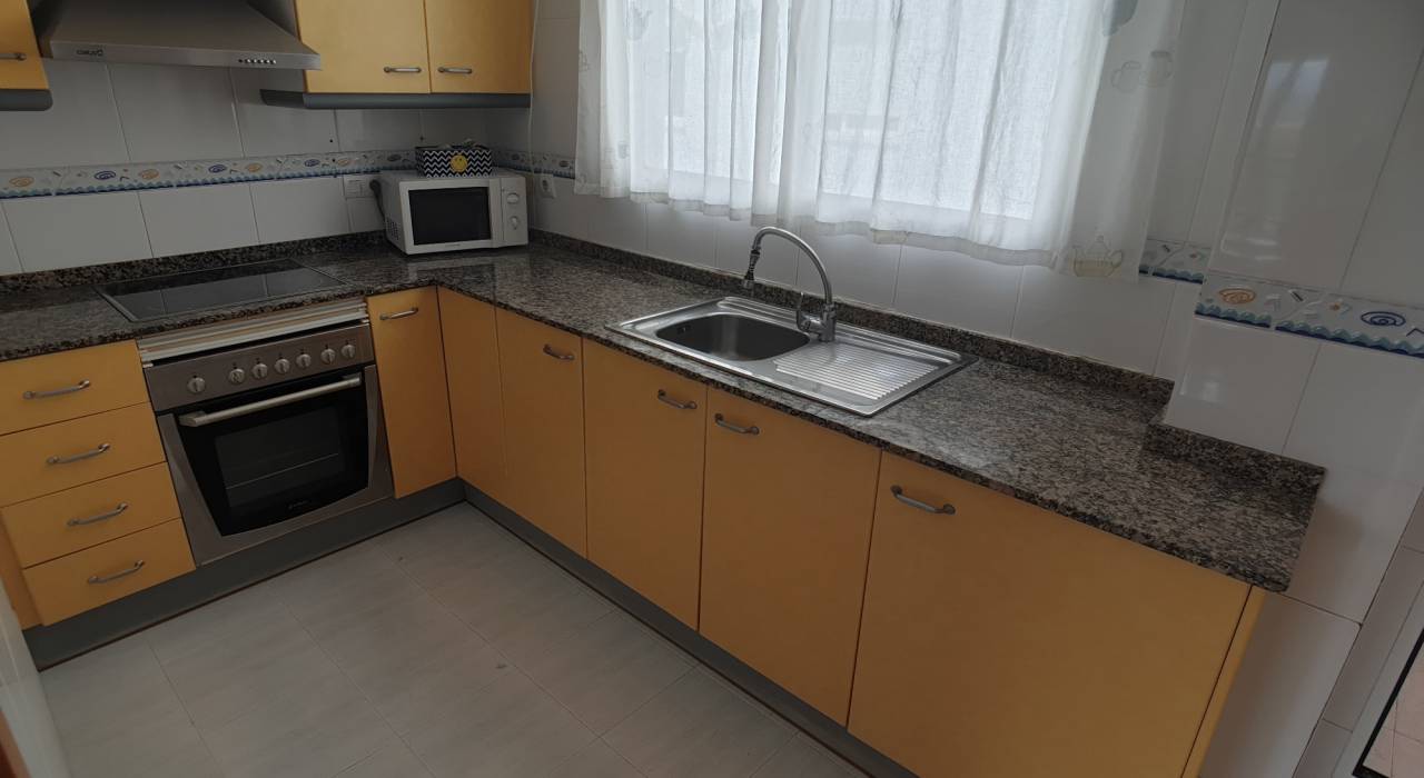 Wtórny - Apartament - Gandía - Grao y Playa