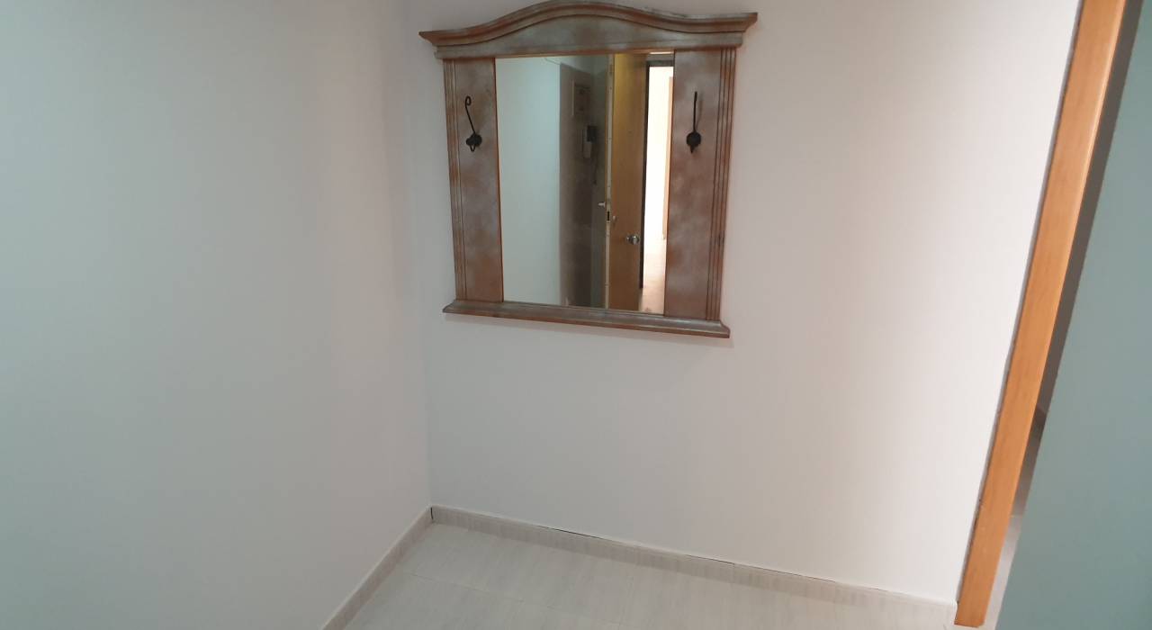 Wtórny - Apartament - Gandía - Grao y Playa