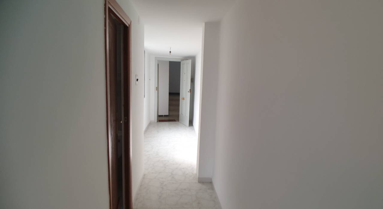 Wtórny - Apartament - Gandía