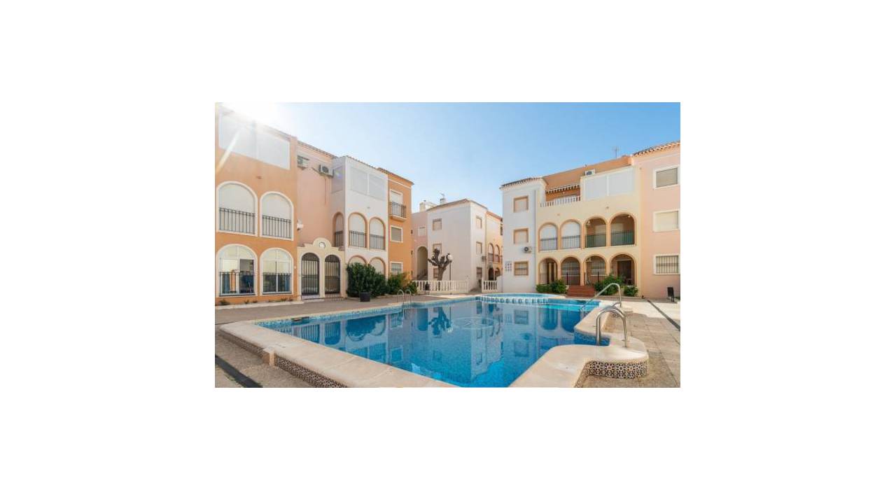 Wtórny - Apartament - Torrevieja